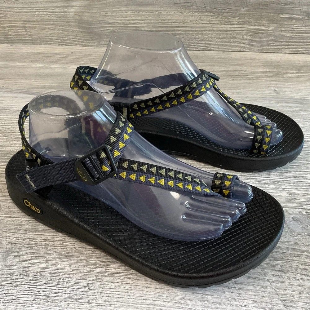 Chaco Z/Cloud Men's Banded Black Yellow Sandals Outdoor Trail Walks Size 9 NEW